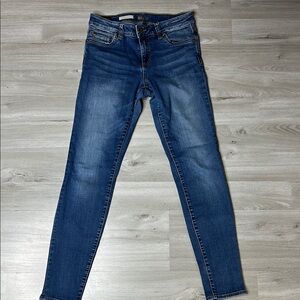 Kut from the Kloth Blue Skinny Jeans Modern Wash